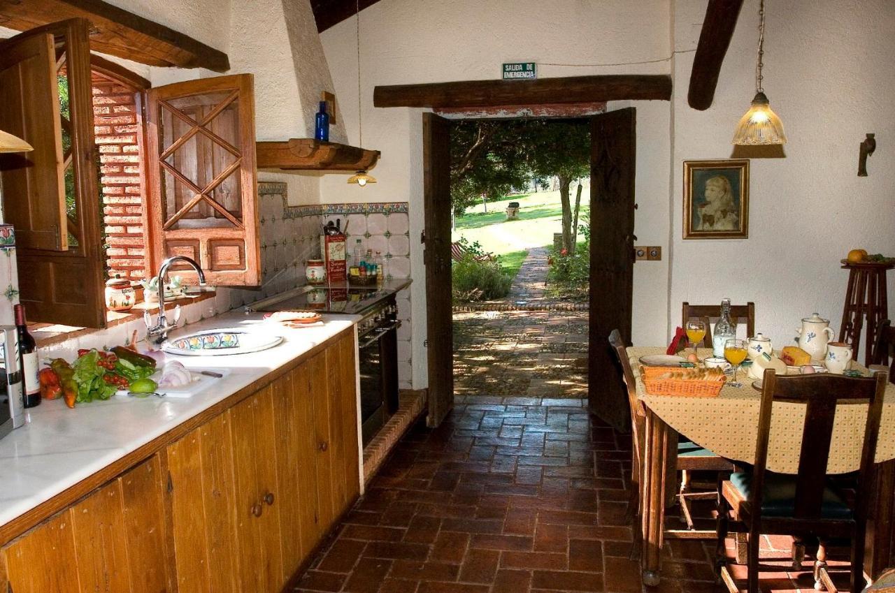 Molino Rio Alajar Guest House Exterior photo